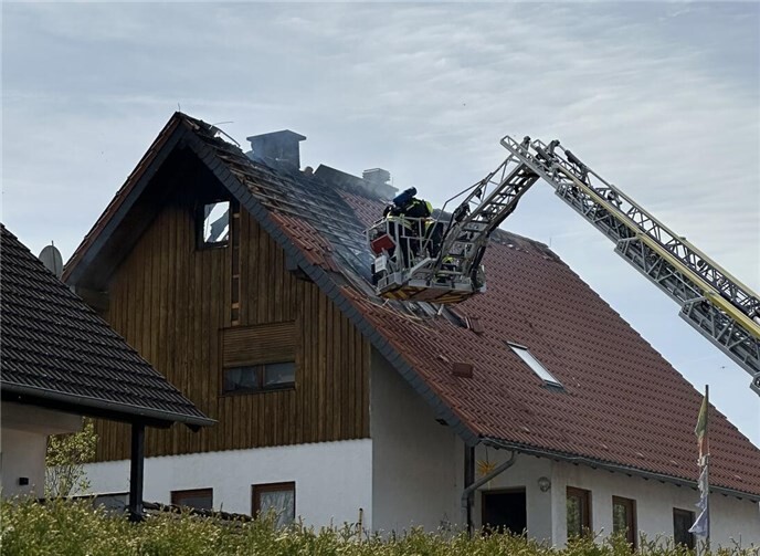 Der entstandene Sachschaden wird auf über 300.000 Euro geschätzt.