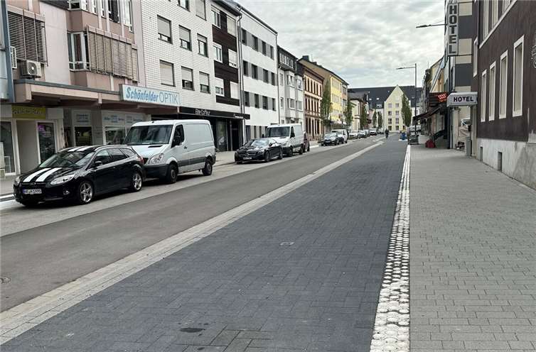 Der erste Bauabschnitt zwischen Hermannstraße und Luisenplatz ist bereits seit einigen Wochen komplett fertig. 