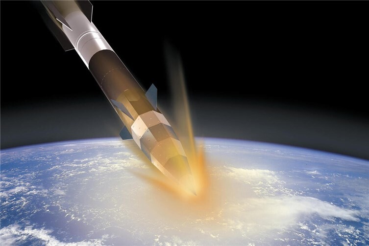 Der experimentelle Flugkörper SHEFEX II des Deutschen Zentrums für Luft- und Raumfahrt ist mit keramischen Hitzeschildern ausgestattet. Einer davon ist in der neuen Ausstellung des Museums zu sehen