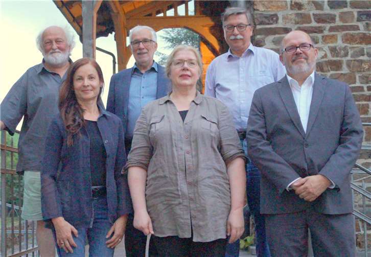 Der frisch gewählte Vorstand des Fördervereins „Gedenkstätte KZ-Außenlager Cochem“ (von links): Holger Haupt, Veronika Raß, Rupertus Woehl, Mariette Nölle, Joachim Hennig und Michael Thomiczny. TT