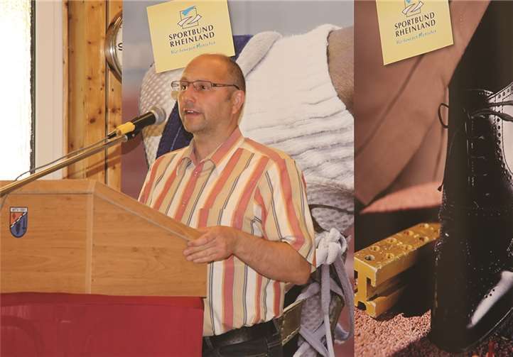 Der frischgewählte Ortsbürgermeister Eric Peiter freute sich, dass der Sportkreis Winningen als Versammlungsort gewählt hatte .