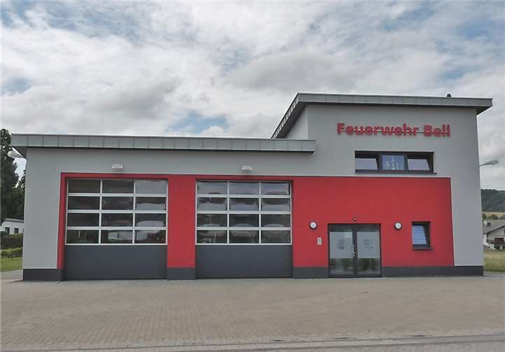 Der ganze Stolz der Freiwilligen Feuerwehr Bell ist das im vergangenen Jahr eingeweihte Feuerwehrgerätehaus an der Wehrer Straße.
