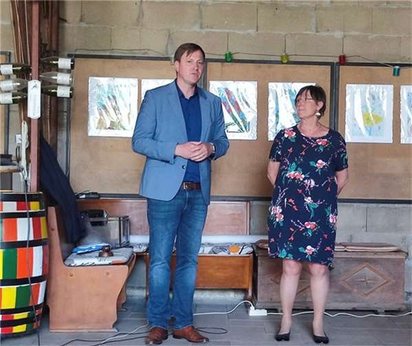 Der gemeinnützige Verein „Meckenheim hilft e.V.“ hatte für Sonntag, 4. Juni zur Charity-Auktion ins Chateau Merl eingeladen. Foto: privat