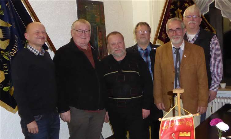 Der geschäftsführende Vorstand des MGV „Eintracht“ 1874 e. V.: Gerd Klodewig,Theo Schmidt, Stephan Rosenzweig, Michael Pluhm, Leo Pickel und Hans-Werner Wolf.Foto: privat