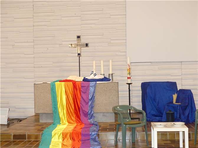 Der geschmückte Altar.