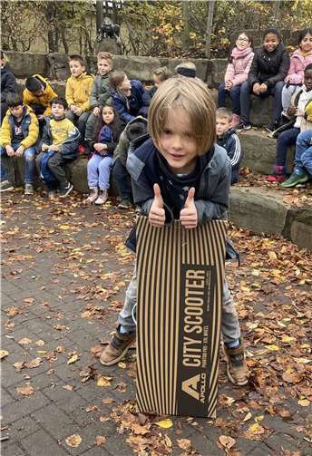 Der glücklicher Gewinner Béla Baldauf  Foto: EÖB Remagen