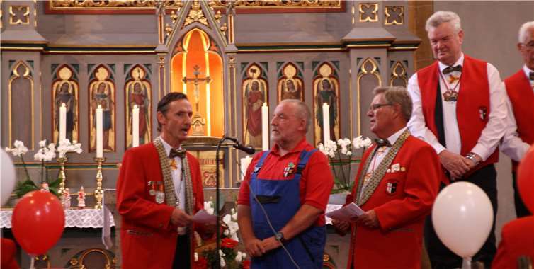 Der grantige Werther, J. Portugall, Manfred Hause und Karl-Josef Mettler erklären den Leitspruch der Messe! Foto: Sebastian Kogge