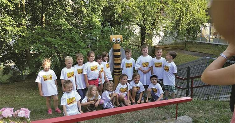 Der große Moment: Für die Wackelzähne hieß es nun endgültig, Abschied zu nehmen. privat