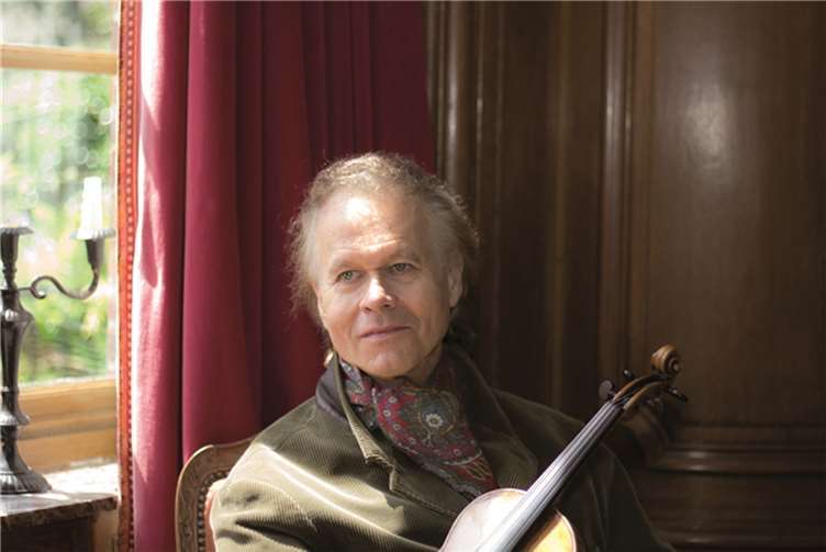 Der große französische Geiger Augustin Dumay spielt im Dianasaal. privat