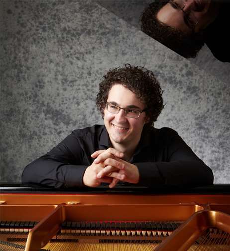Der international bekannte Pianist Artem Yasinskyy (Ukraine). Foto: privat