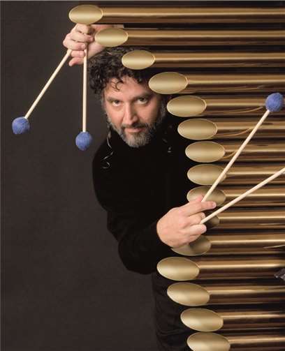 Der israelische, in New York gebürtige Xylophonvirtuose Alex Jakobowitz. Privat