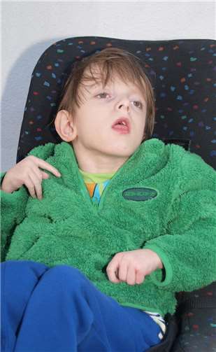 Der kleine Tiziano machte beim Besuch den Eindruck eines doch kessen Burschen und ein kaum sichtbares Lächeln hatte er zum Schluss dann doch noch parat. Udo Stanzlawski