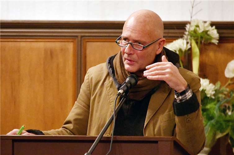 Der kölsche Geschichtenerzähler Günter Leitner. RASCH