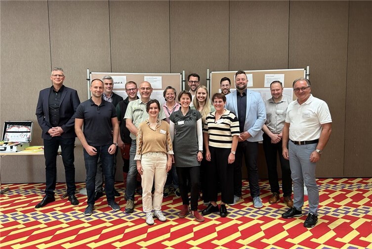 Der kommunale Wärmeplan für die Stadt Lahnstein wurde von der Energieversorgung Mittelrhein (evm) und endura kommunal erarbeitet und in Workshops Vertretern von Stadtverwaltung, Forstamt, Baugenossenschaft Rhein-Lahn sowie in Lahnstein ansässigen Firmen vorgestellt und besprochen. Foto: Mira Bind / Stadtverwaltung Lahnstein