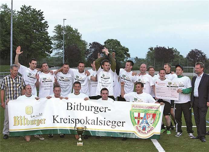 Der letzte Titel der SpVgg Bendorf konnte im „Feindesland“ gewonnen werden. Ausgerechnet im damals frisch renovierten Weiherstadion in Weitersburg gewannen die Bendorfer ihren letzten Titel durch einen 2:1-Erfolg über Cosmos Koblenz.SpVgg Bendorf/Fl.Reinhardts