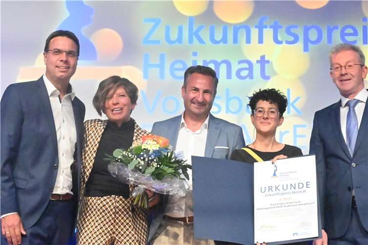 „Helf-Angels“ nutzten den Heimvorteil Der mit 3000 Euro datierte zweite Preis ging an die Aktionsgemeinschaft „Andernach Attraktiv“ mit ihrer Event-Reihe First Friday.