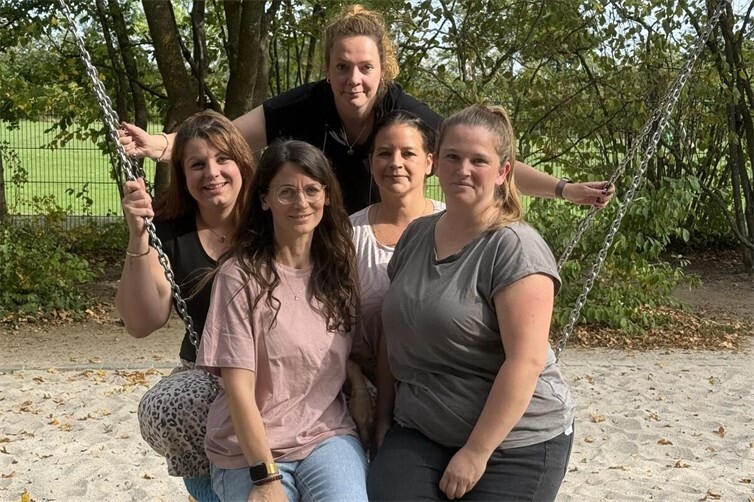 Der neu gewählte Elternausschuss der Kita Sausewind in Ramersbach
