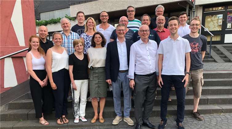 Der neu gewählte Stadtrat von Rhens trat zu seiner ersten Sitzung zusammen. Foto: Stadt Rhens