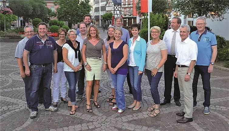 Der neu gewählte Vorstand der Ahrweiler Karnevals-Gesellschaft 1863 e.V. FIX