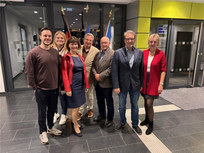 Der neu gewählte Vorstand der CDU-Fraktion (von links): Leo Breutigam, Luisa Blome, Sabrina Gutsche, Kai Drößler, Karlheinz Spilles, Rainer Friedrich und Ariane Stech. Foto: privat