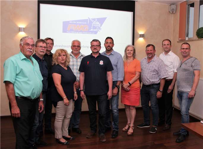 Der neu gewählte Vorstand der Freien Wählergruppe Andernach e. V. mit den FWG Stadträten.FWG Andernach e. V.