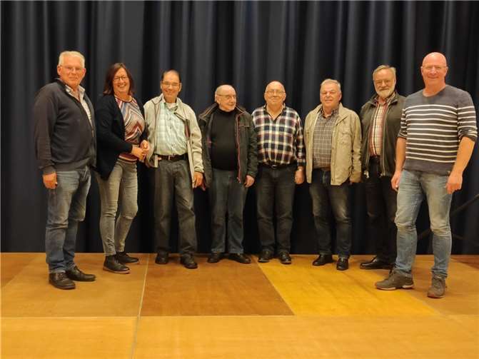Der neu gewählte Vorstand des Männergesangverein Adenauer Land e.V.Foto: privat