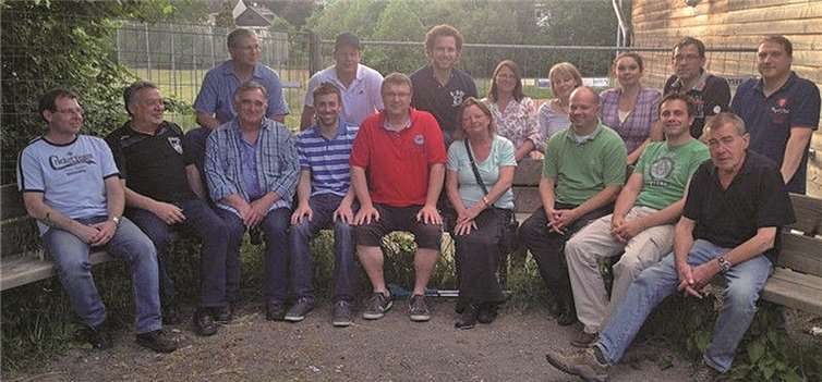 Der neu gewählte Vorstand des SV Oberzissen sieht der Zukunft freudig entgegen.privat