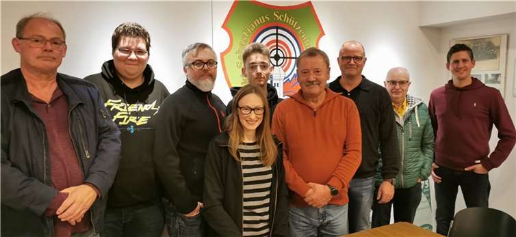 Der neu gewählte Vorstand rund um den Brudermeister Uwe Prassel (Bildmitte). Foto: privat