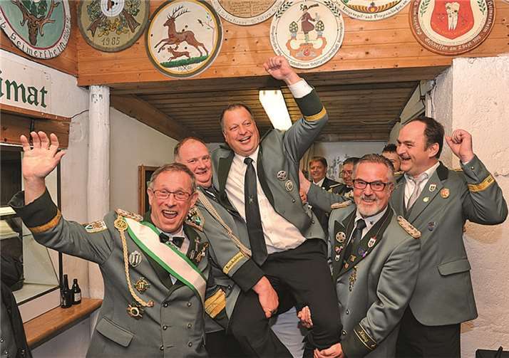 Der neue Bezirkskönig kommt aus Heimersheim: Daniel Dräger. -FIX-