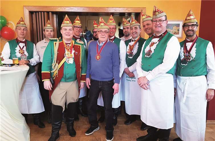 Der neue Ehrenordenträger heißt Hans Astor! Fotos: FRE