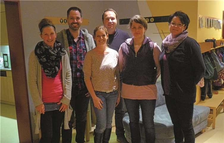 Der neue Elternausschuss: Jessica Fischer (v.l.), Torsten Sonnenschein, Martina Podgorski, Manuel Brachtendorf, Sonja Panayoti und Silvia Stang. privat