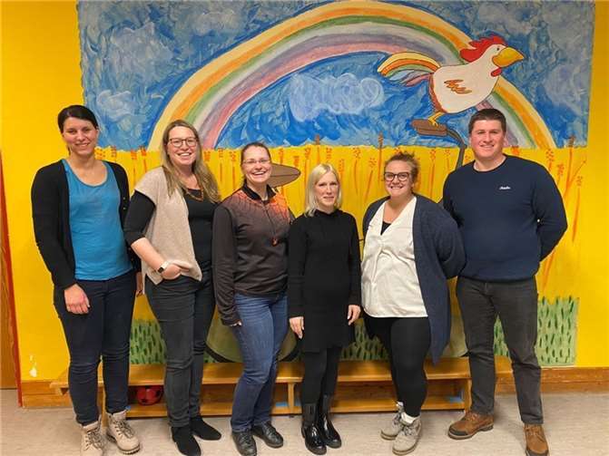 Der neue Elternausschuss der Kath. Kita Regenbogen Burgbrohl: (v.l.) Sonja Meurer, Charlotte Tack, Sabrina Lügge, Sabine Schlich, Julia de Groot, Marten Klages. Foto: privat