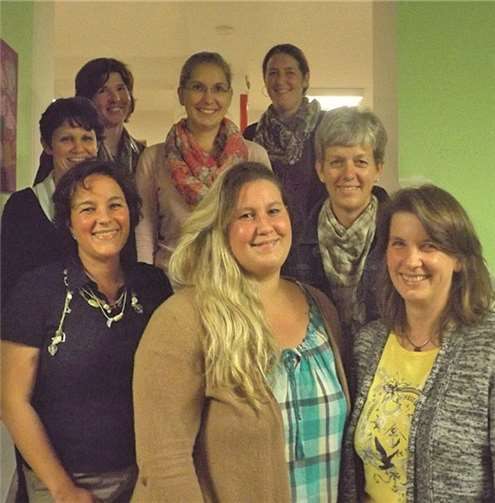 Der neue Elternausschuss freut sich auf eine gute Zusammenarbeit: Kerstin Brug, Jaqueline Heinzen, Natalie Brug, Jana Schweikert, Rita Stelter, Aida Daria-Schmidt, Simone Streffer, Manuela Schäfer; es fehlen: Sandra Rupprecht und Monika Kron. privat