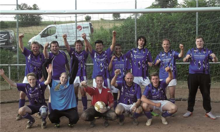 Der neue Fußball-Dorfmeister - Waldesch-Nord. privat