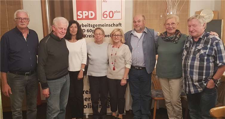 Der neue Kreisvorstand der AG SPD 60plus im Kreis AW (v.li.): Udo Klein, Horst Thirolf (ausgeschieden), Motee Spanier, Christine Thirolf, Ingrid Ziebarth, Günter Martin, Anneliese Schwickert, Gerd Kaiser.Foto: privat