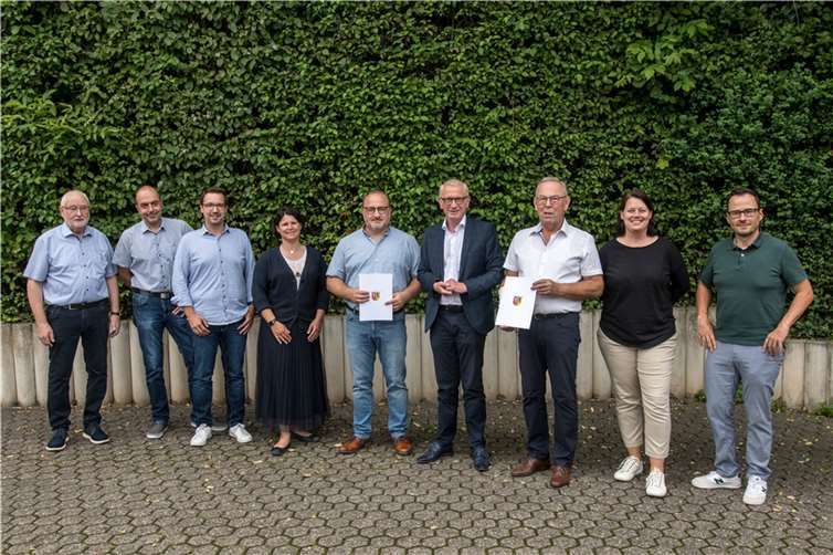 Der neue Ortsbeirat von Heppingen.  Foto: Thomas Schoofs / Stadtverwaltung.