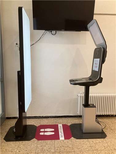 Der neue „Speed Capture Kiosk“ der VG Vordereifel.