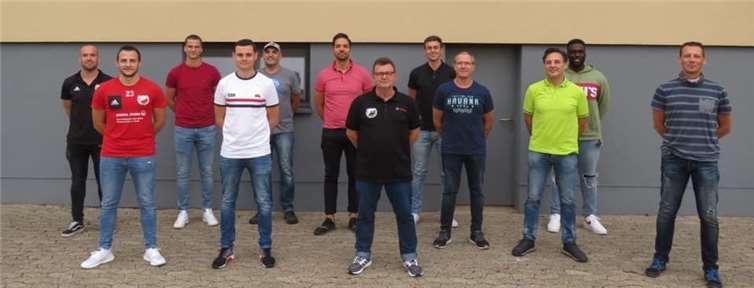 Der neue Spfr-Vorstand (von links nach rechts): Ralf Wendel, Pascal Pfeiffer, Leonard Brohlburg, Marius Mürtz, Thomas Wimmer, Sammy Labidi, Frank Pfeiffer, Daniel Kaltenborn, Michael Adams, Guiseppe Chiara, Sebastian Zerbe, Rainer Schnor. Es fehlen: Helmut Bach, Stefan Podeszwa. privat