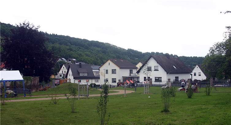 Der neue Stolz von Westum - der Mehrgenerationenplatz.
