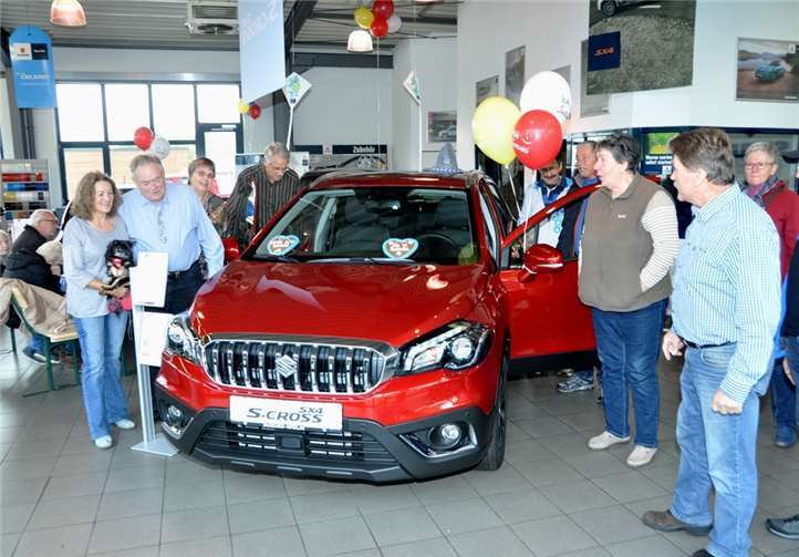Der neue Suzuki S-Cross ist ein wahrer Hingucker.
