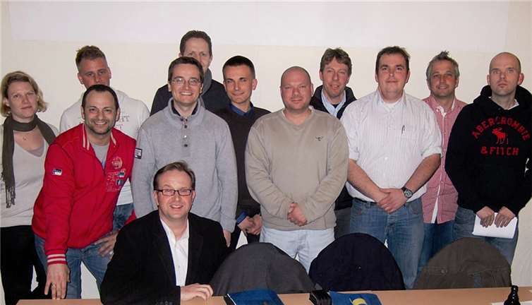 Der neue Vereinsvorstand nach seiner Wahl durch die Mitgliederversammlung. privat