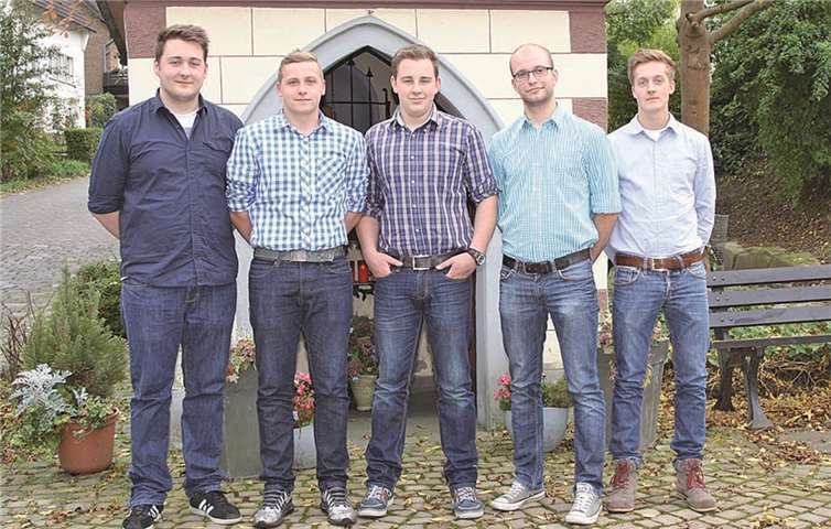Der neue Vereinsvorstandes des Junggesellenvereins St. Georg Löhndorf (v.l.n.r.): Maximilian Ramacher, Erik Welsch, Lars Frank, Christian Adams, Nikolas Koch.privat