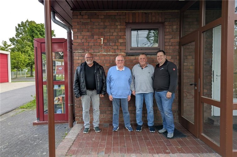 Der neue Vorstand Family of Archer Wormersdorf e.V.