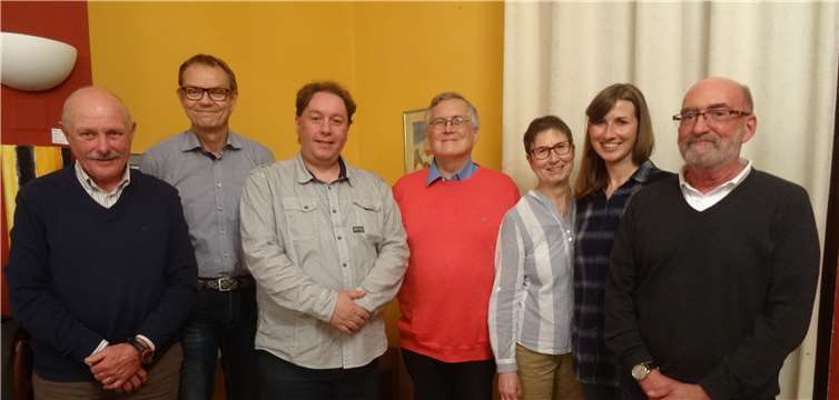 Der neue Vorstand K. Geisen (v.li.), U. Stum, H.P. Siebenbach, K. Gunkel, E. Lanz, J. Müller und H-B. Hombach. Fotos:privat
