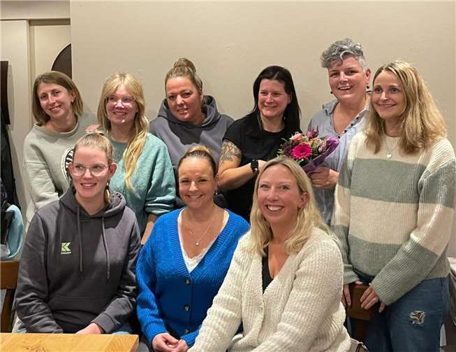 Der neue Vorstand bei den Möhnen „Viva A’laaf“ Nickenich. Foto: privat