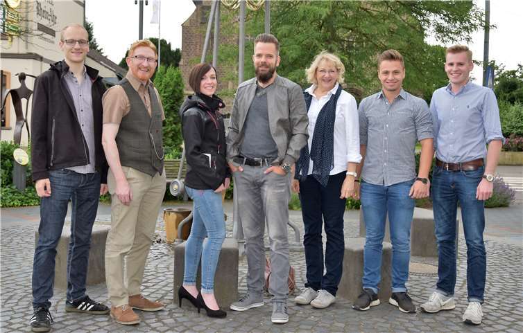 Der neue Vorstand der CDU Kripp: (v.l.) Patrick Georgi, Heinz Peter Hammer, Melanie Hammer, Sebastian Schmickler, Andrea Georgi, Jeremy Shepherd und Tobias Gadsch. Es fehlen, Lukas Preussner, Andreas Föhr und Christina Möcking.privat