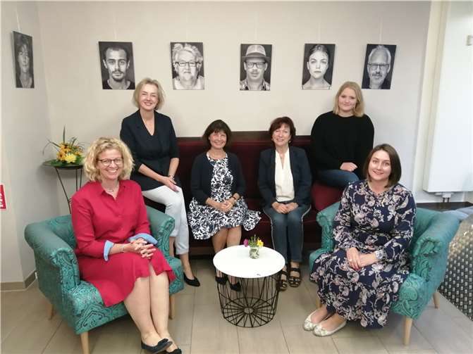 Der neue Vorstand der Frauen Union (von links): Carolin Norden, Ariane Stech, Vorsitzende Sabrina Gutsche, Anne Viehmann, Luisa Blome und Elena Dahmen. Foto: privat