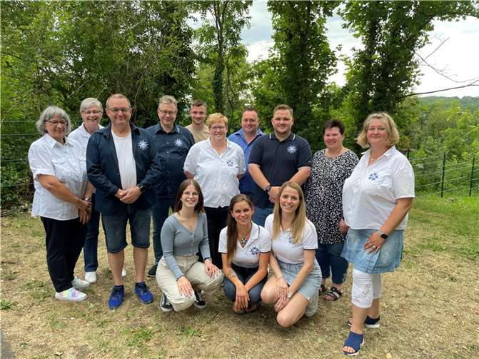Der neue Vorstand der Funkencorps. Foto: Funkencorps Blau-Wiess