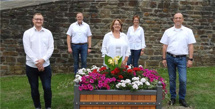 Der neue Vorstand der KG Narrenzunft Remagen (v.l.): Alexander Nitzgen, Michael Langen, Corinna Schillig, Ingrid Efferz, Richard Nelleßen. Foto: privat