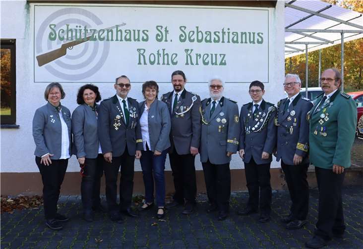 Der neue Vorstand der Schützen aus Rothe Kreuz. Foto: privat